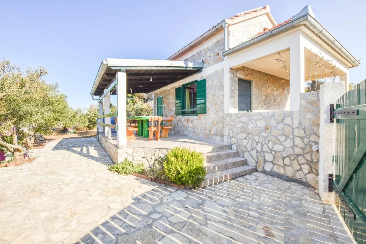 House Majka Marija Villa Tkon 0*,  Croatia